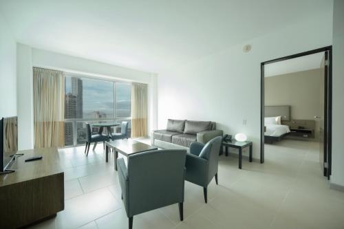 Zona de estar de Decapolis Hotel Panama City