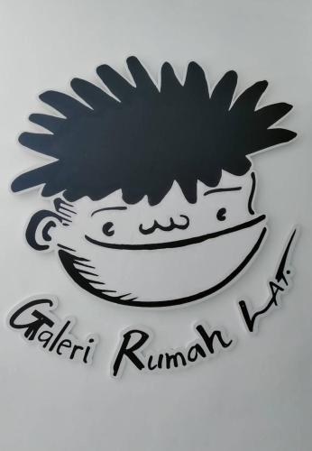a sign with a smiley face with the words talent roman istg at HOMESTAY Rezeki in Batu Gajah