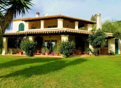 Villa chia