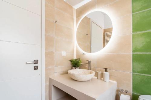 Modern Loft Build on Acropolis Ruins