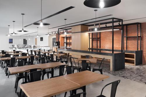 Restaurace v ubytování Park Inn by Radisson Makkah Thakher Alsharqi