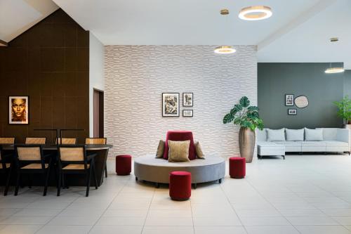 Posezení v ubytování Leonardo Hotel Vienna Schönbrunn