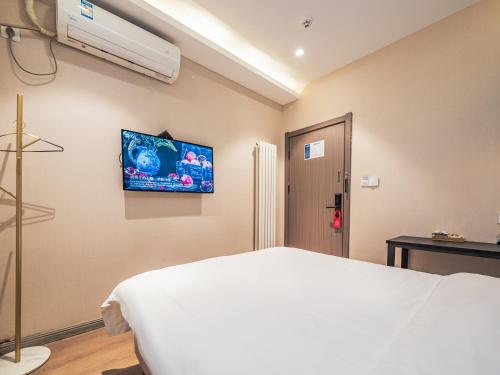 TV/Unterhaltungsangebot in der Unterkunft Wutong ins Designer Hotel