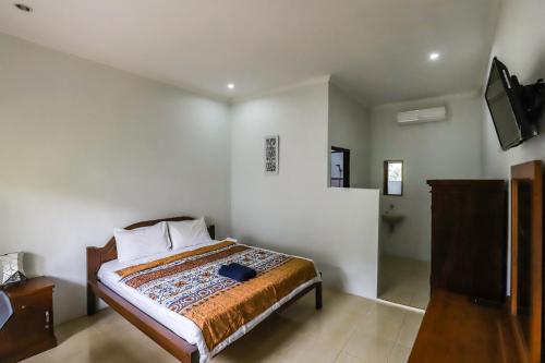 Gallery image of Sayan Apartments: Studio 6 with Kitchenette & Desk in Ubud