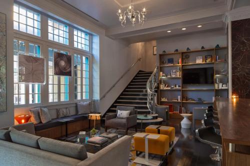 Le Meridien Dallas, The Stoneleigh Image