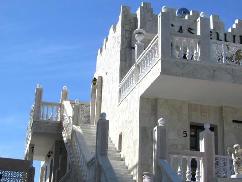 Castellino Studios