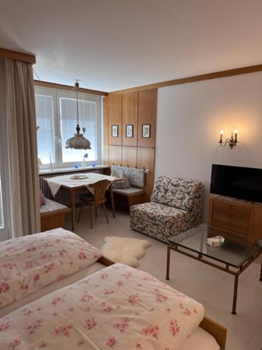 Studio 69 mit Hallenbad und Sauna by MoniCare