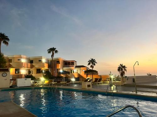 Ocean View Apartment - Heated Pool - Sunset Terrace