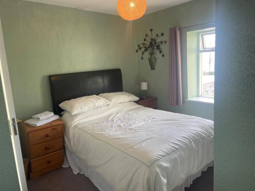 Postel nebo postele na pokoji v ubytování ANNORA Bar & Accommodation