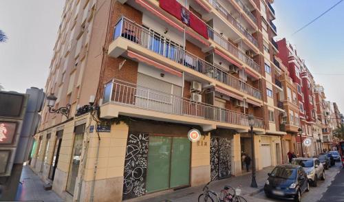 New and Bright 2-bedroom apartment in Cañamelar