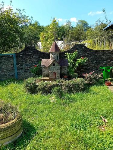 Zahrada ubytování sulkhanihouse