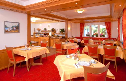 Restoran atau tempat makan lain di Hotel-Restaurant Sennhütte im Herzen des Südschwarzwalds