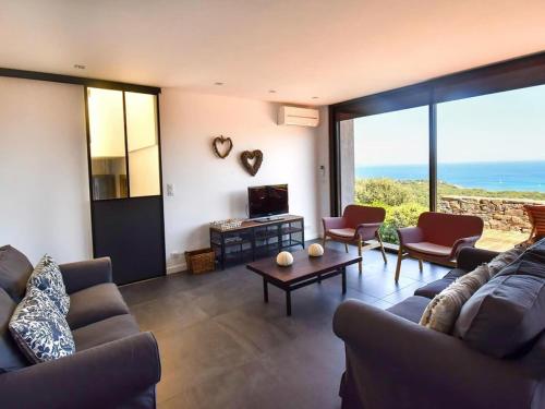 Villa in Gaou with Sea View and Beach