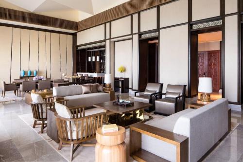 Posezení v ubytování Haikou Marriott Hotel