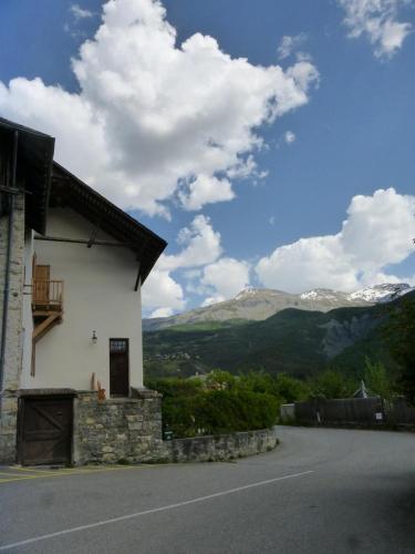 MAISON Barcelonnette Faucon 16 personnes