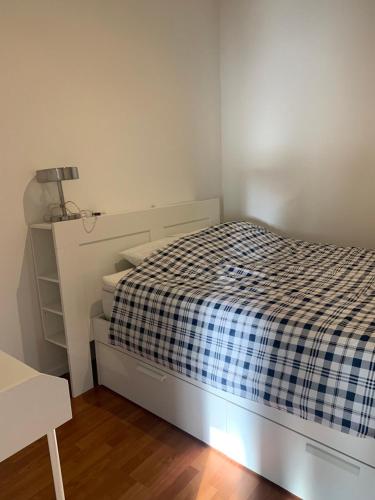 Lova arba lovos apgyvendinimo įstaigoje Unterelsau