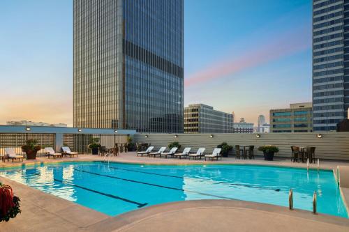 Sheraton Kansas City Hotel at Crown Center Image