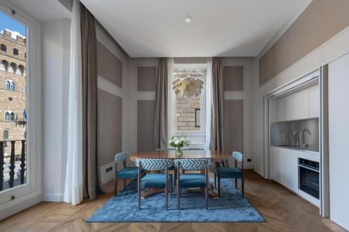 Apartments Florence - Palazzo Signoria luxury Apartments 1-Biancone