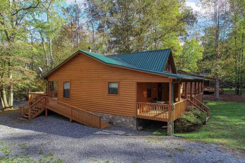 Rivendell Creekside Cabin – Photos 3