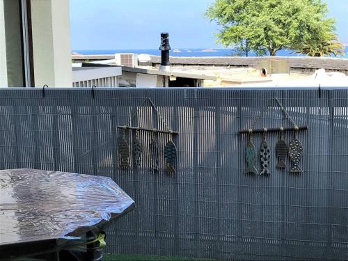 Fotografia z galérie ubytovania Appartement neuf avec vue mer situé plage de Trestraou à PERROS-GUIREC Réf - 970 v destinácii Perros-Guirec