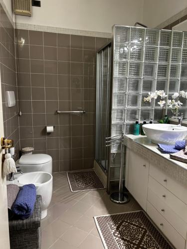 Ein Badezimmer in der Unterkunft La Suite di Giulia