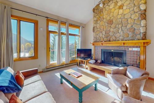 Rocky Mountain Living – Photos 2