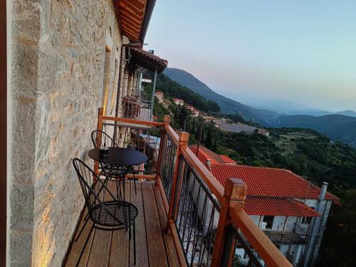 A balcony or terrace at Casagli Luxury Suites