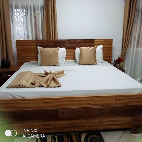 ADWOA ASANTEWAA MEMORIAL HOTEL – Photos 2