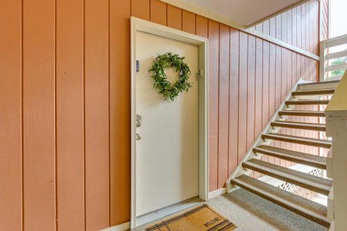 Walk to Folly Field Beach: Coastal Home w/ Grill photo 26