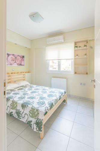 Kesariani's Family Luxury 2 bedrooms near center 50m busstop,300m busstop Acropolis