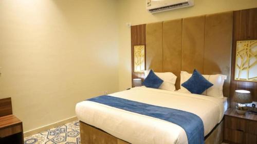 Katil atau katil-katil dalam bilik di شقق برج بيات للشقق الفندقية - Burj Bayat Hotel Apartments