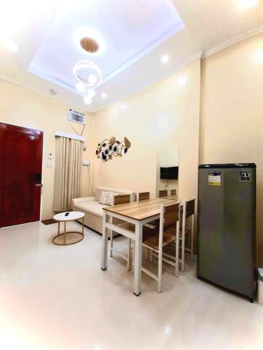 Dapur atau dapur kecil di Lemoons Apartelle
