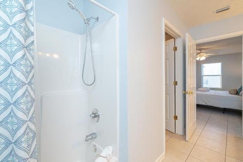 PALM COVE VACATION HOME- One level, Community pool, Pet Friendly photo 42