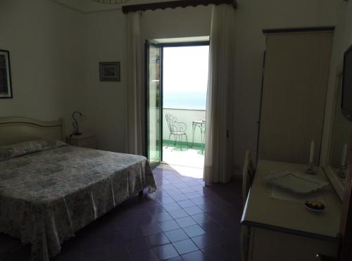 Gallery image of La Tavolozza Residence in Positano