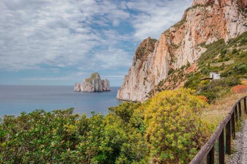 a view of the amalfi coast in italy at Il Palazz8 in Iglesias
