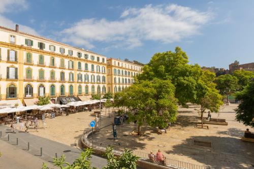 Balcón de Picasso: Bright apartment with incredible views