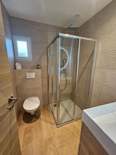 Ô Balinais mini villa avec spa et piscine chauffée privative Marseille photo 33