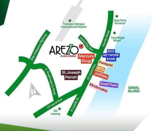 um mapa de azaza com setas verdes em Cozy 1BR Condo near Airport Davao City em Davao