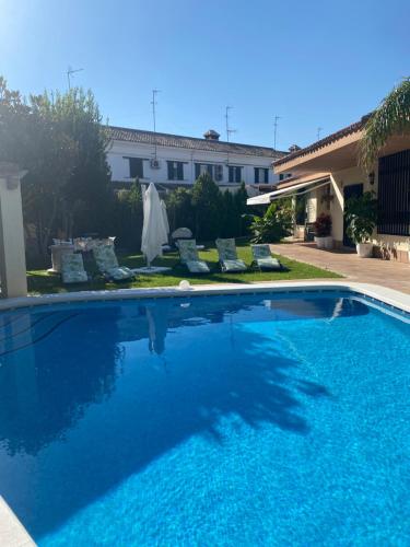 ~VILLAMAR~Impresionante Villa con piscina