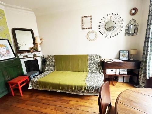 Flat in Montmartre/Abbesses