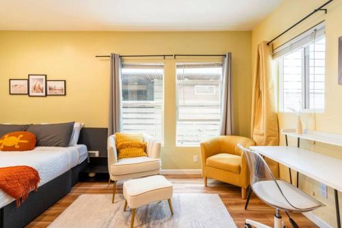The Perfect Spot - Capitol Hill, DT, Central Dist._2