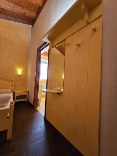 Bany a Via Fantoni 4