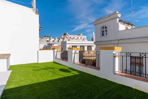 SevilleBnB Group- Santa Barbara Central Suites, Sevilla center