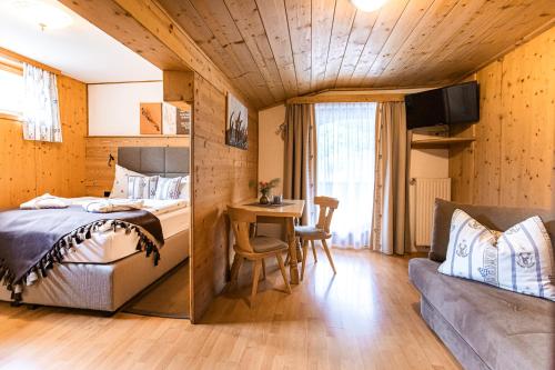 Postel nebo postele na pokoji v ubytování Gästehaus Fellner