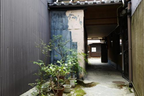 Honmachi-Shin South