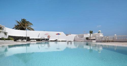 APARTMENT CHAO VOLCANO sea view, heated pool, AC