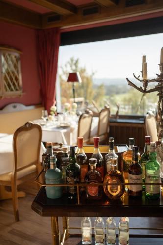 Nápoje v ubytování Landhotel Bellevue