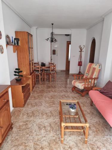 Zona d'estar a Apartement Santa Pola - 2 bedrooms - Playa Lisa Tamarit - AirCo - Parking
