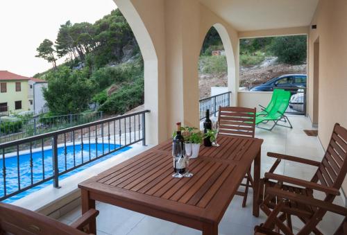 Apartments Fiona - away from city crowds