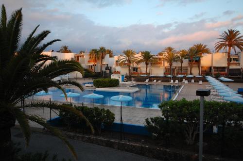 Air-Conditioned, Remarkably Beautiful Apartment, Fibre Wi-Fi, Pool